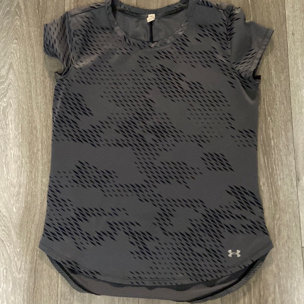 Under armour womens dry fit shirt